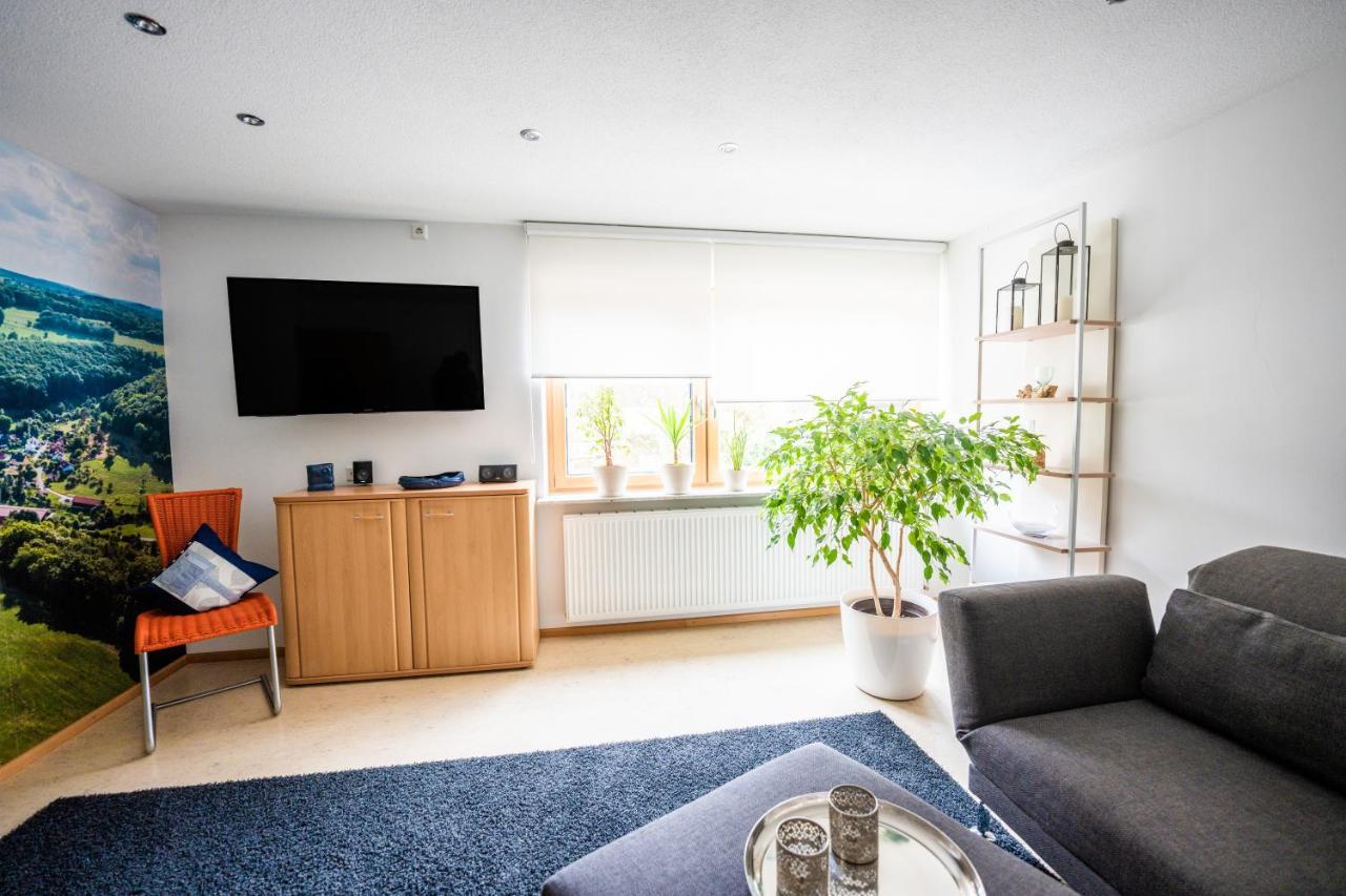 Laendliche 2-Zimmer Wohnung Bad Ditzenbach Bagian luar foto