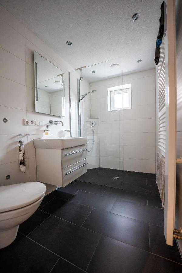 Laendliche 2-Zimmer Wohnung Bad Ditzenbach Bagian luar foto
